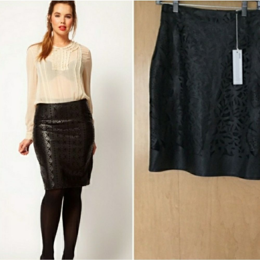 Women's Black Pencil Skirt with Láser Cut Detail - Picture 3 of 5